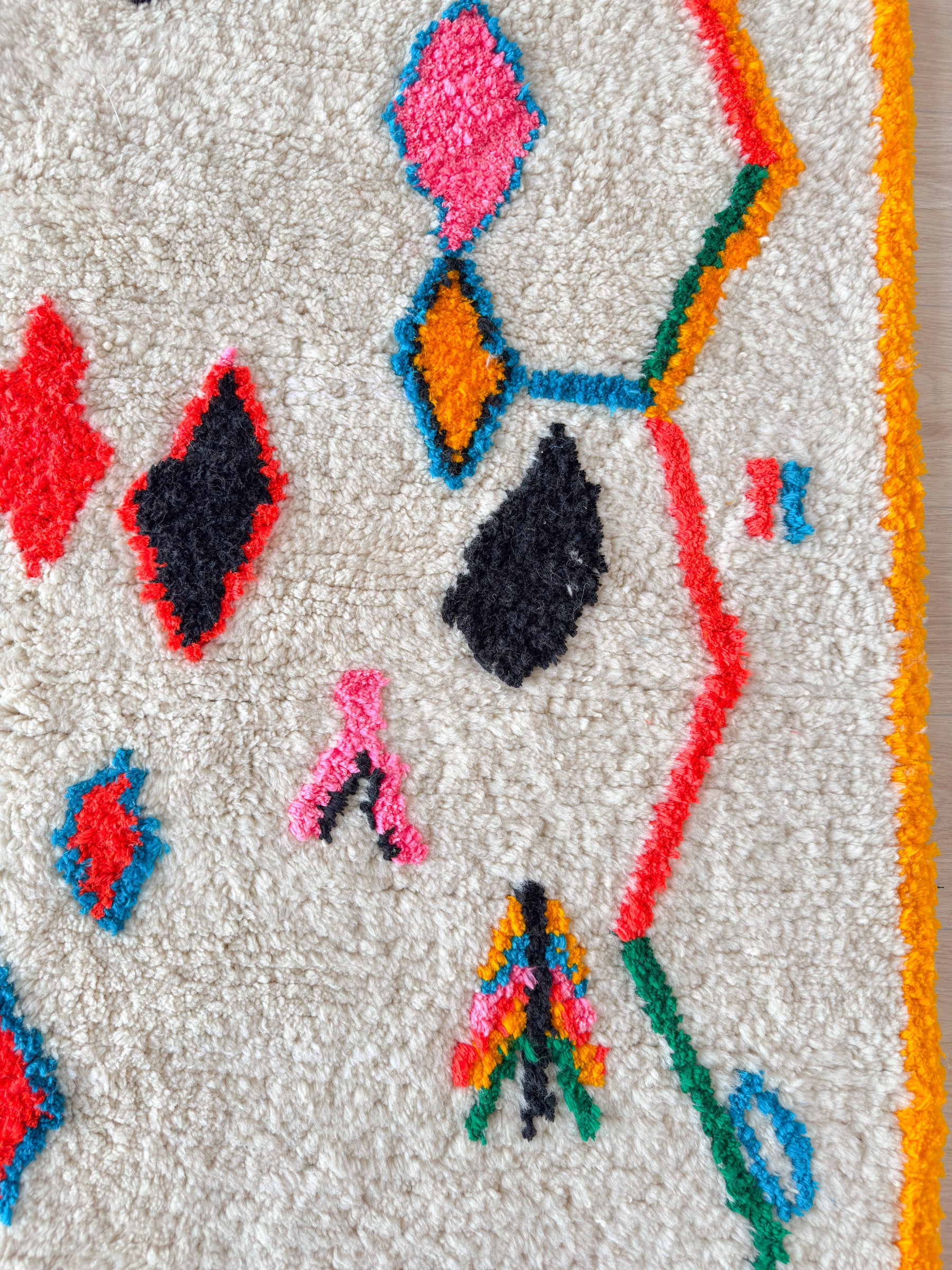 Colorful Berber rug 192 x 306 cm - no. 2137