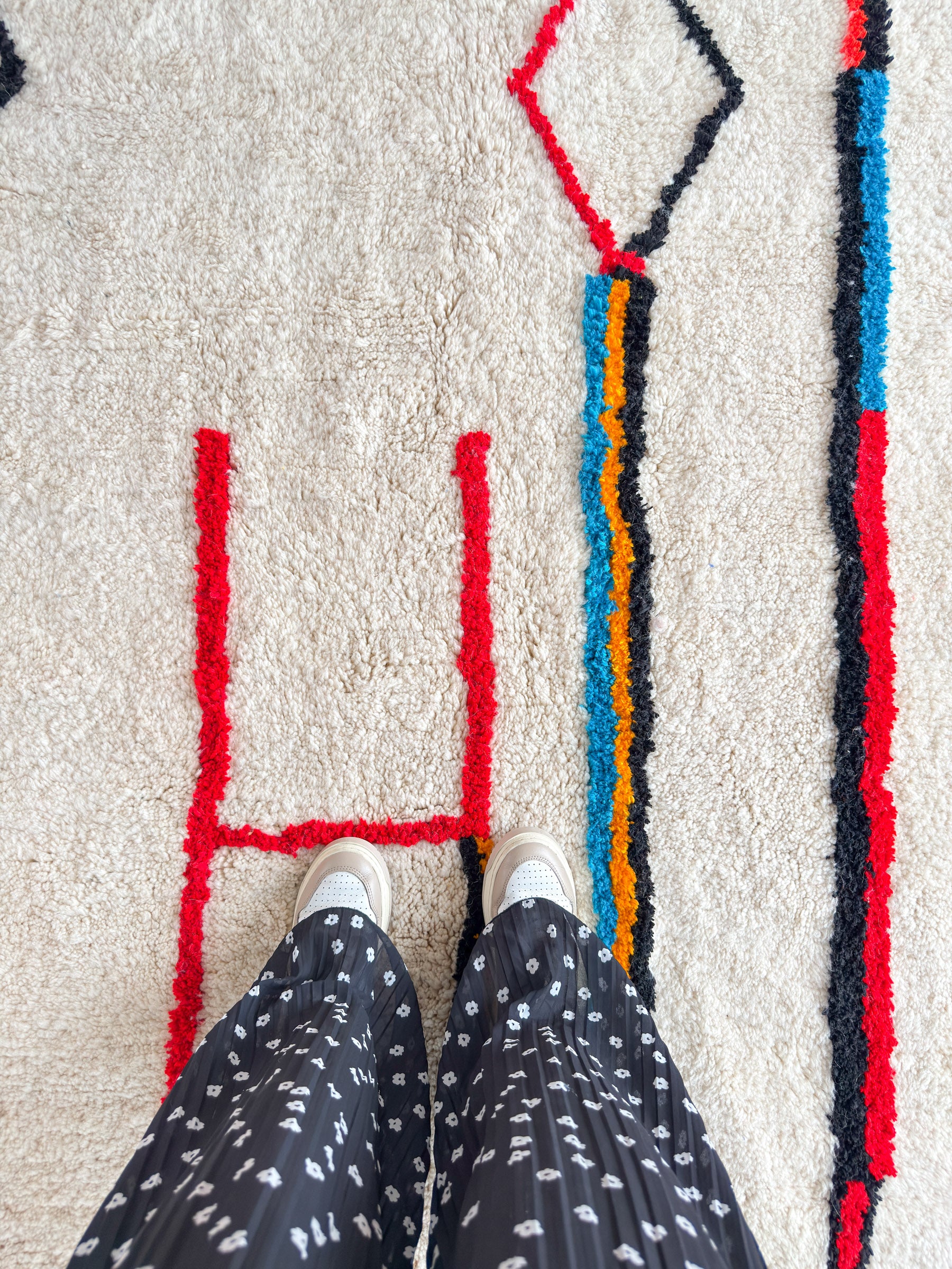 Colorful Berber rug 196 x 287 cm - no. 2129