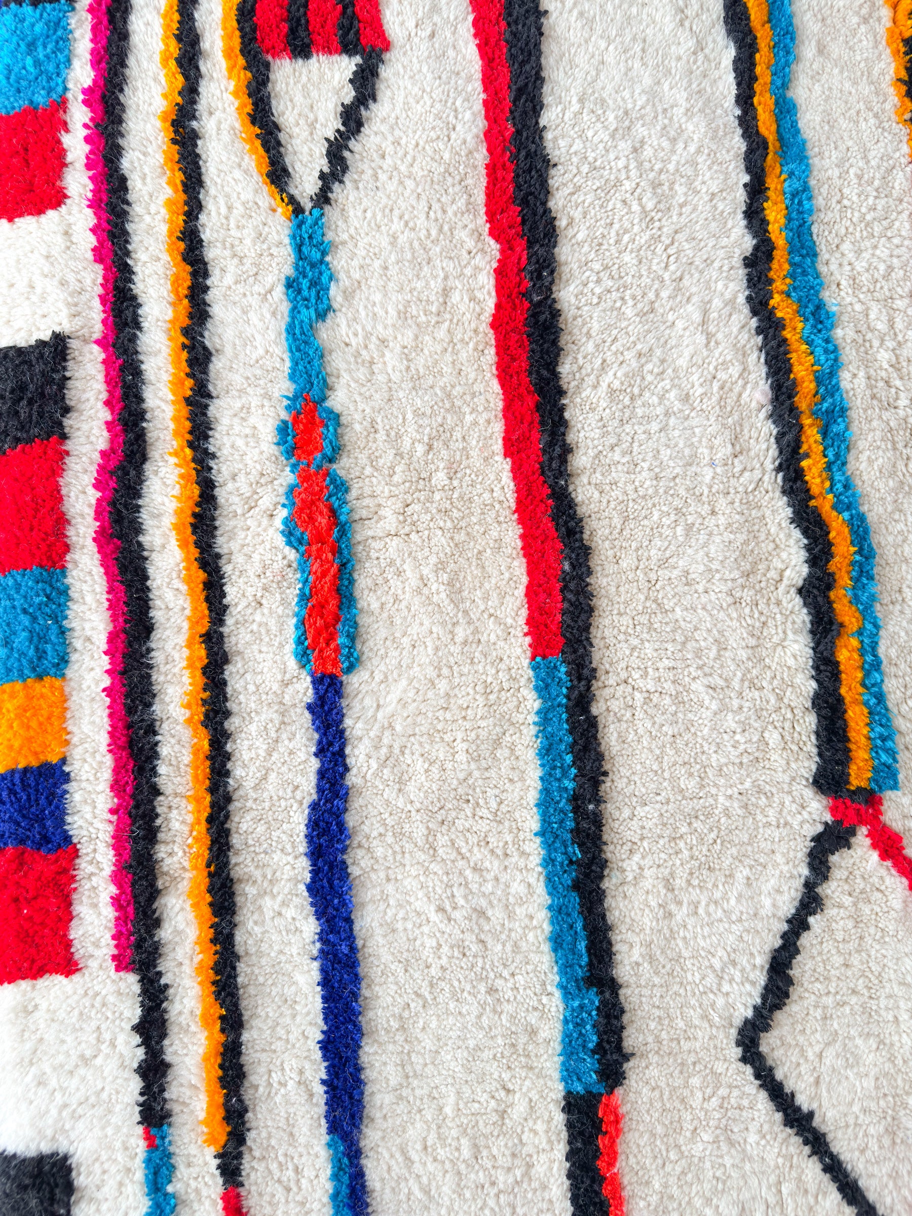Colorful Berber rug 196 x 287 cm - no. 2129