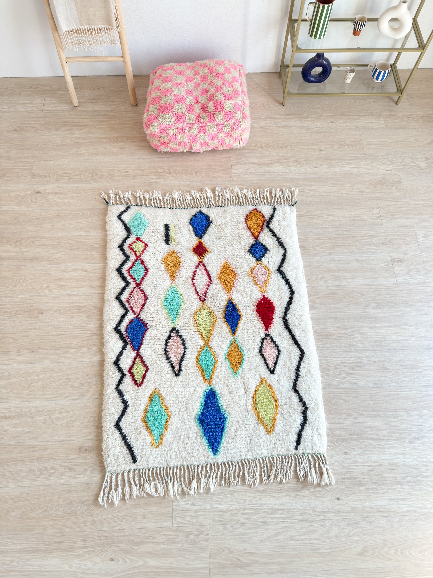 Colorful Berber rug 112 x 167 cm - No. 2531