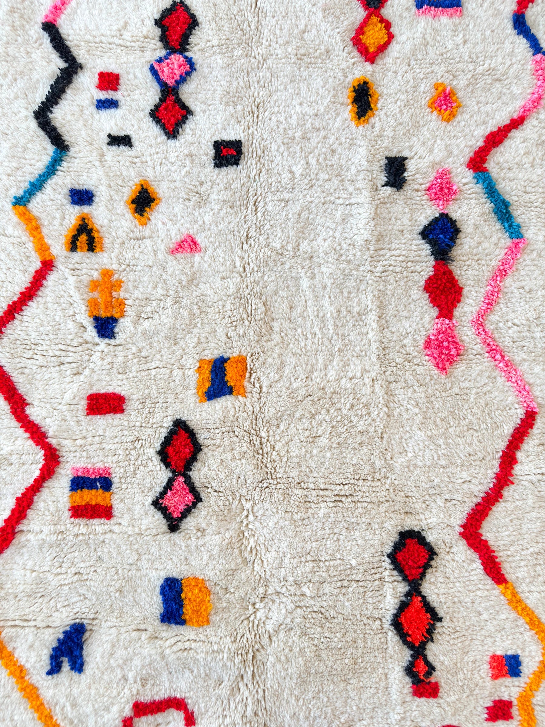 Tapis berbère coloré 119 x 203 cm - n°2567