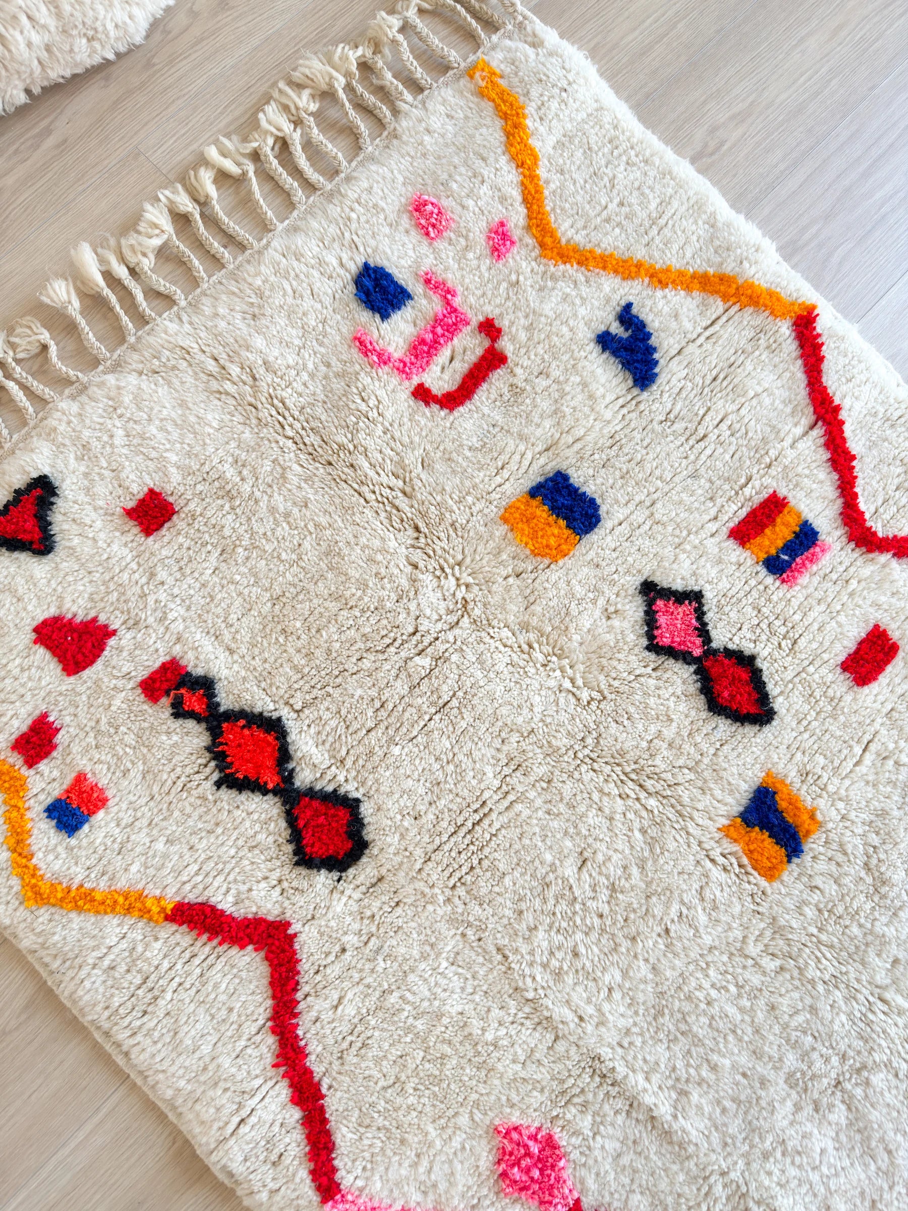 Tapis berbère coloré 119 x 203 cm - n°2567