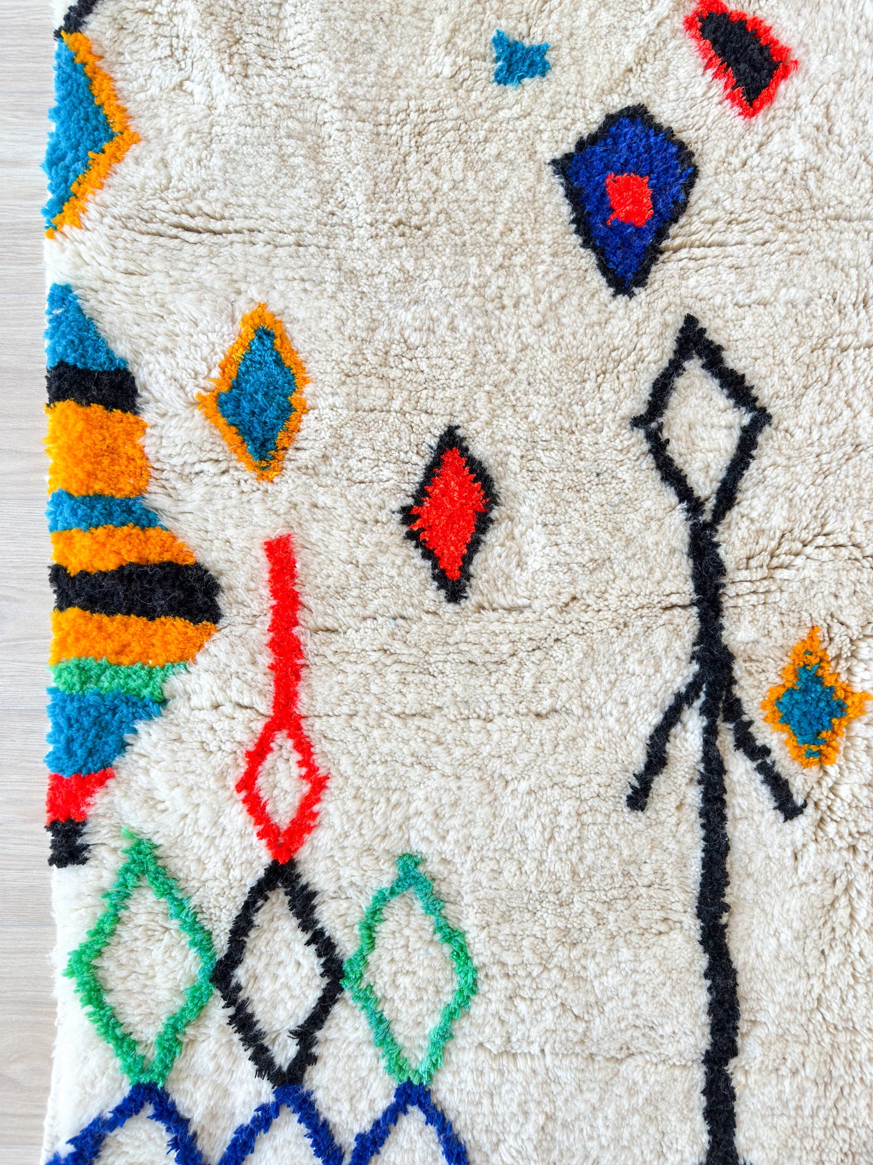 Tapis berbère coloré 147 x 214 cm - n°2556