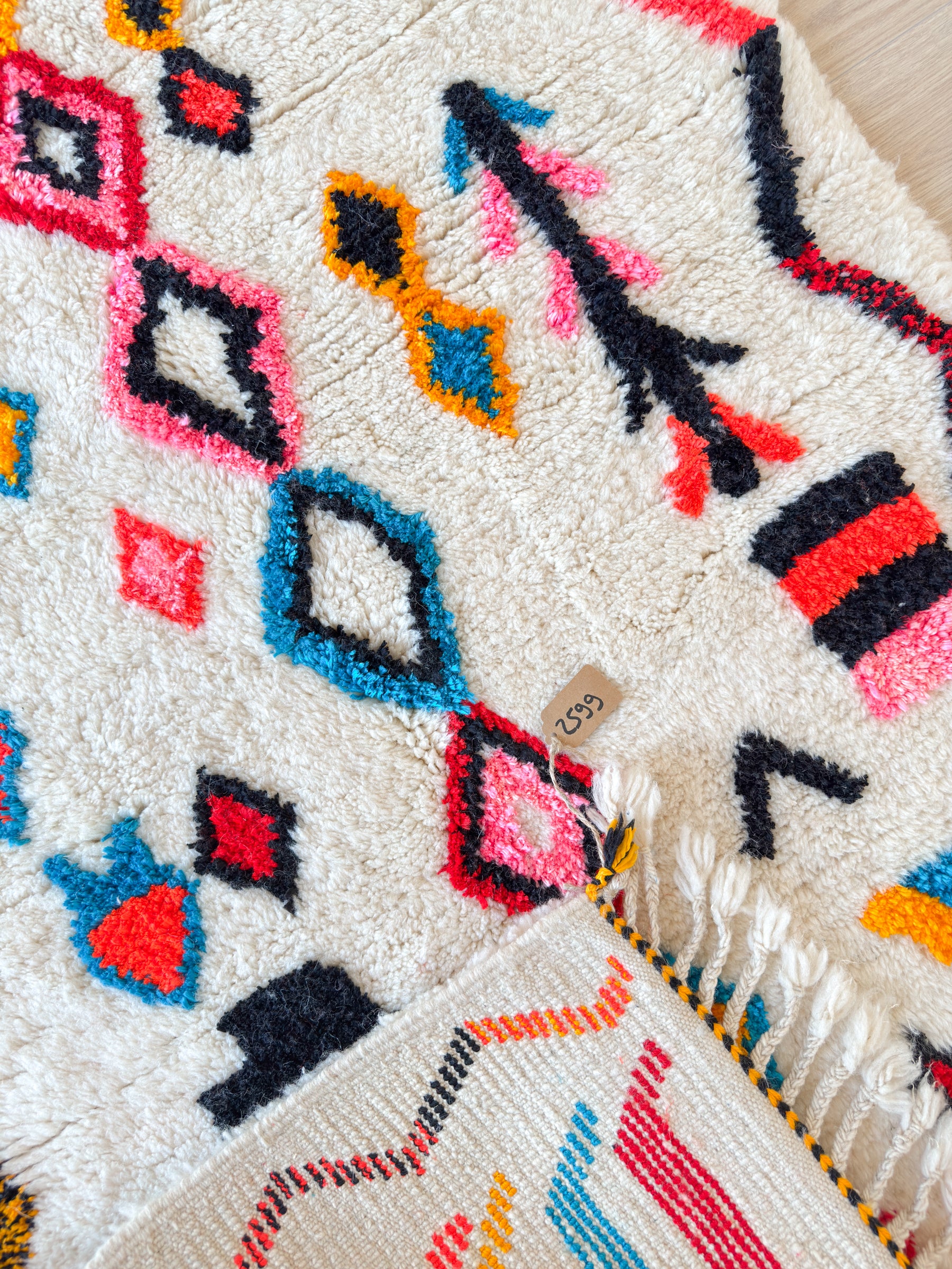 Tapis berbère coloré 115 x 190 cm - n°2599