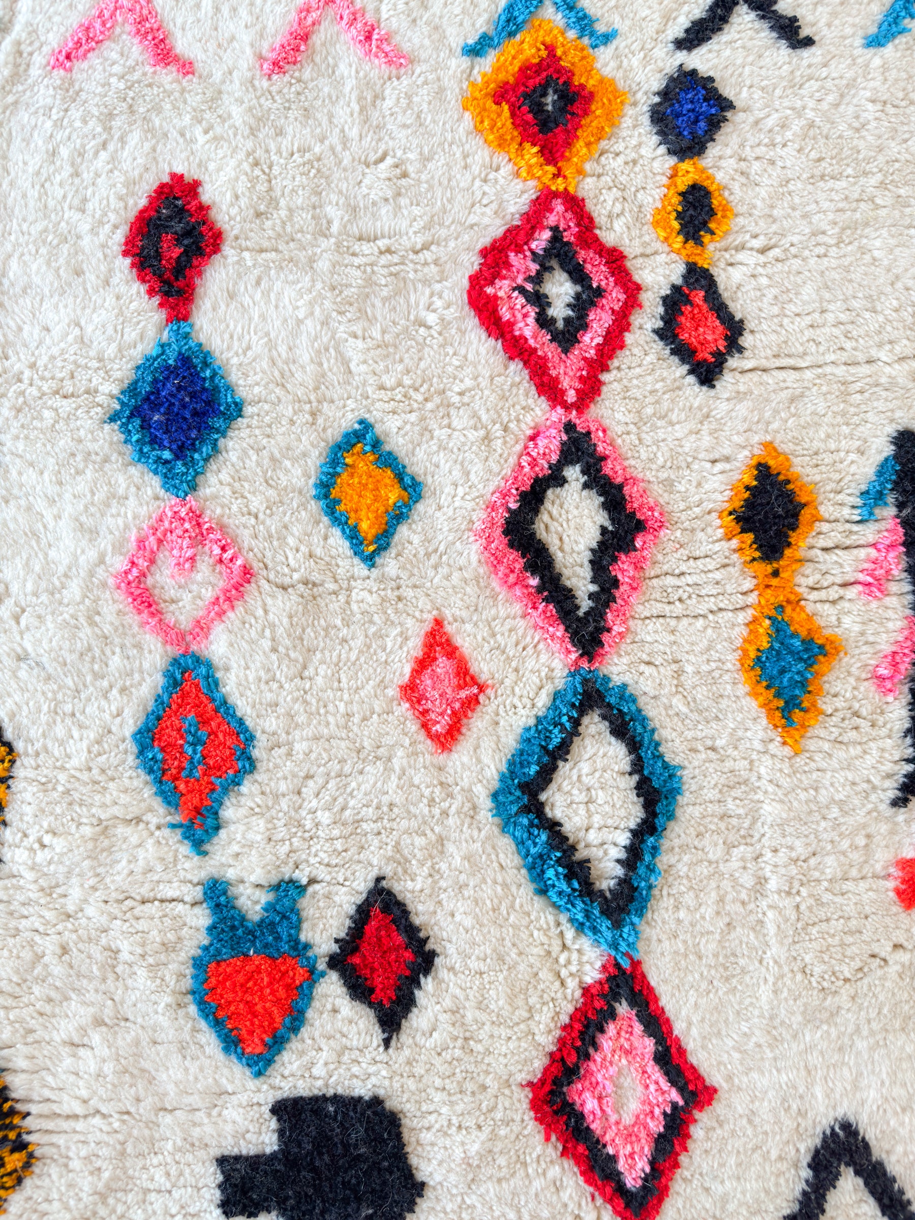 Tapis berbère coloré 115 x 190 cm - n°2599