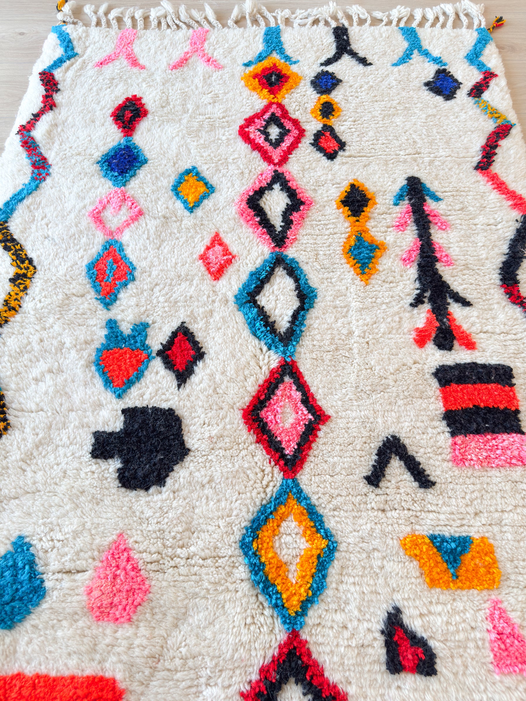 Tapis berbère coloré 115 x 190 cm - n°2599