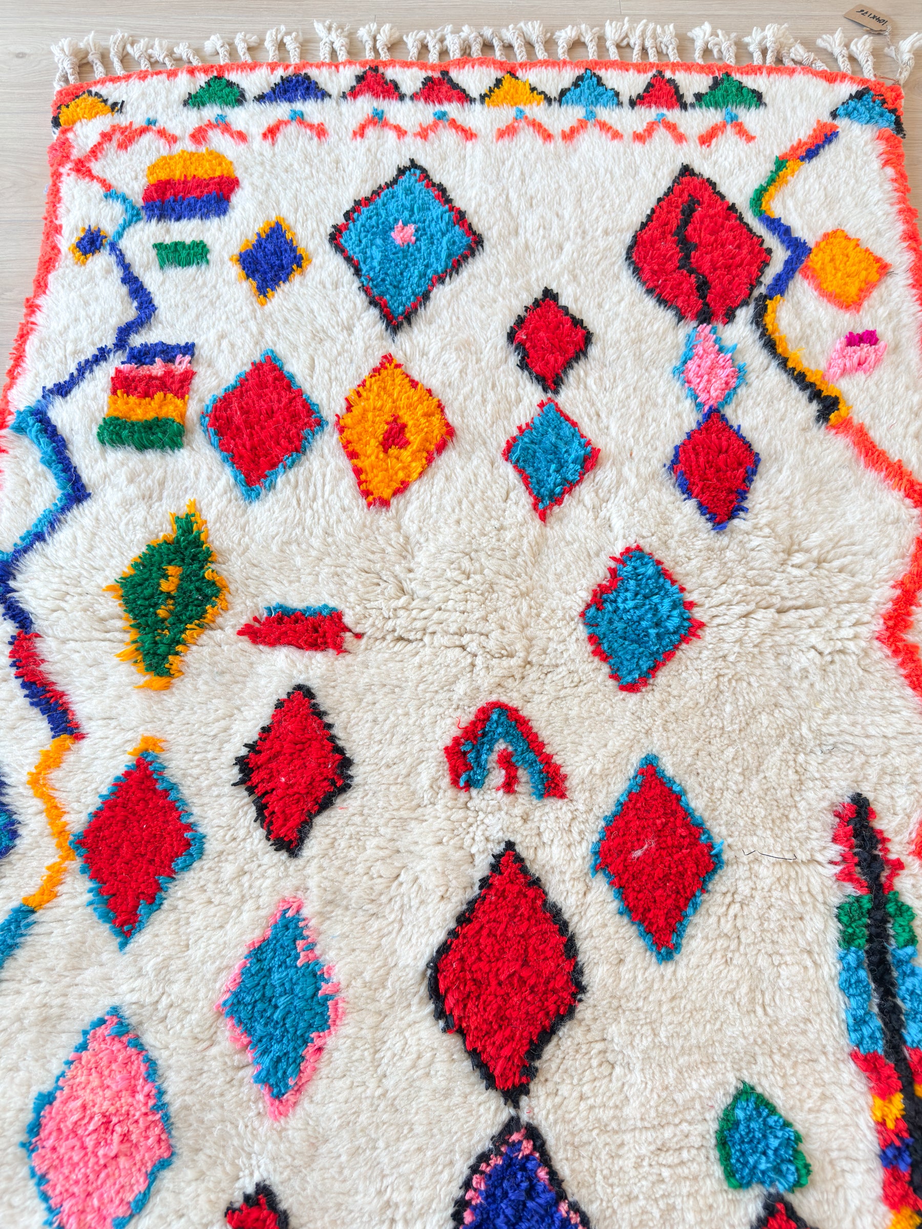 Tapis berbère coloré 104 x 176 cm - n°2597