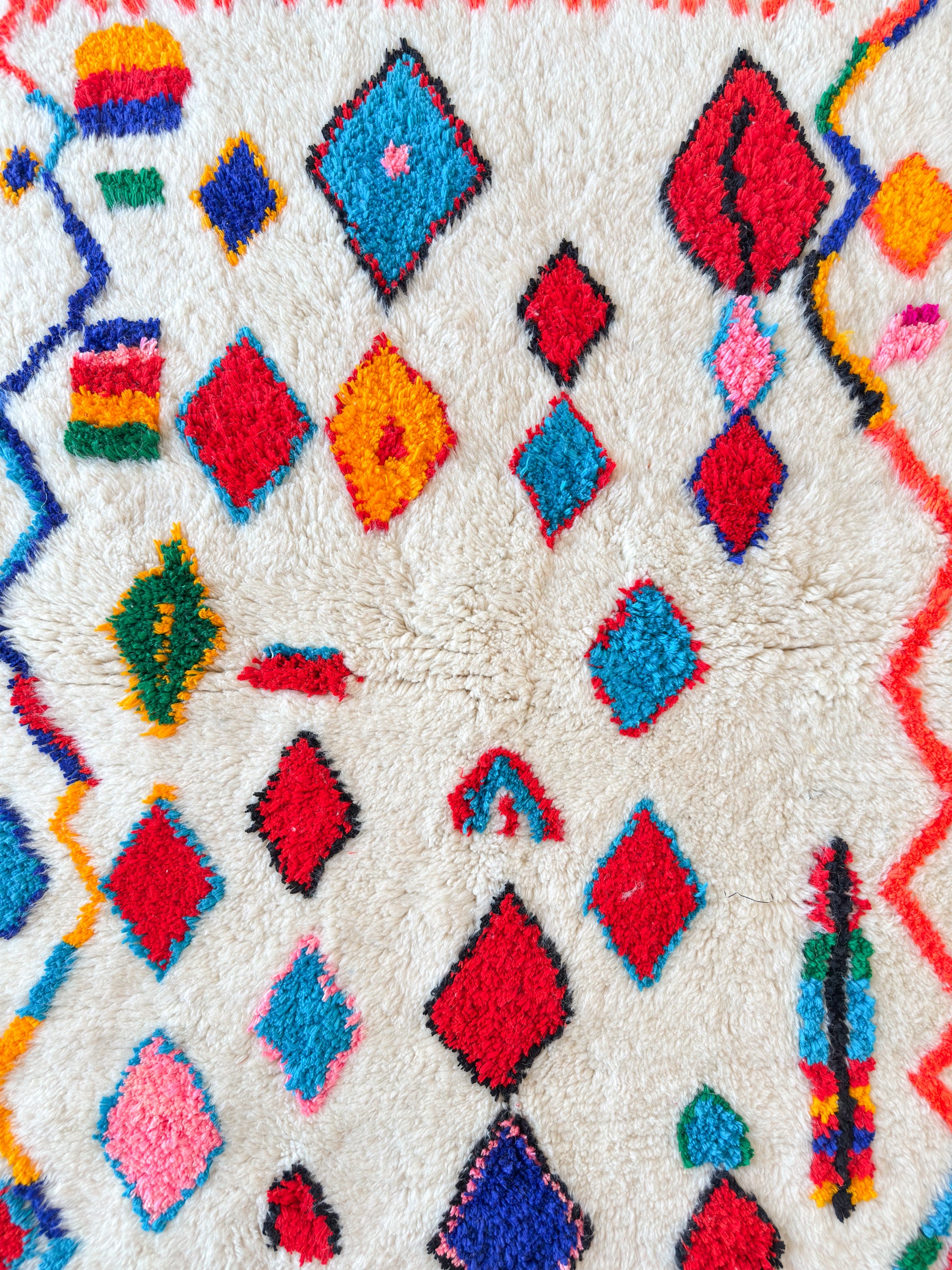 Tapis berbère coloré 104 x 176 cm - n°2597