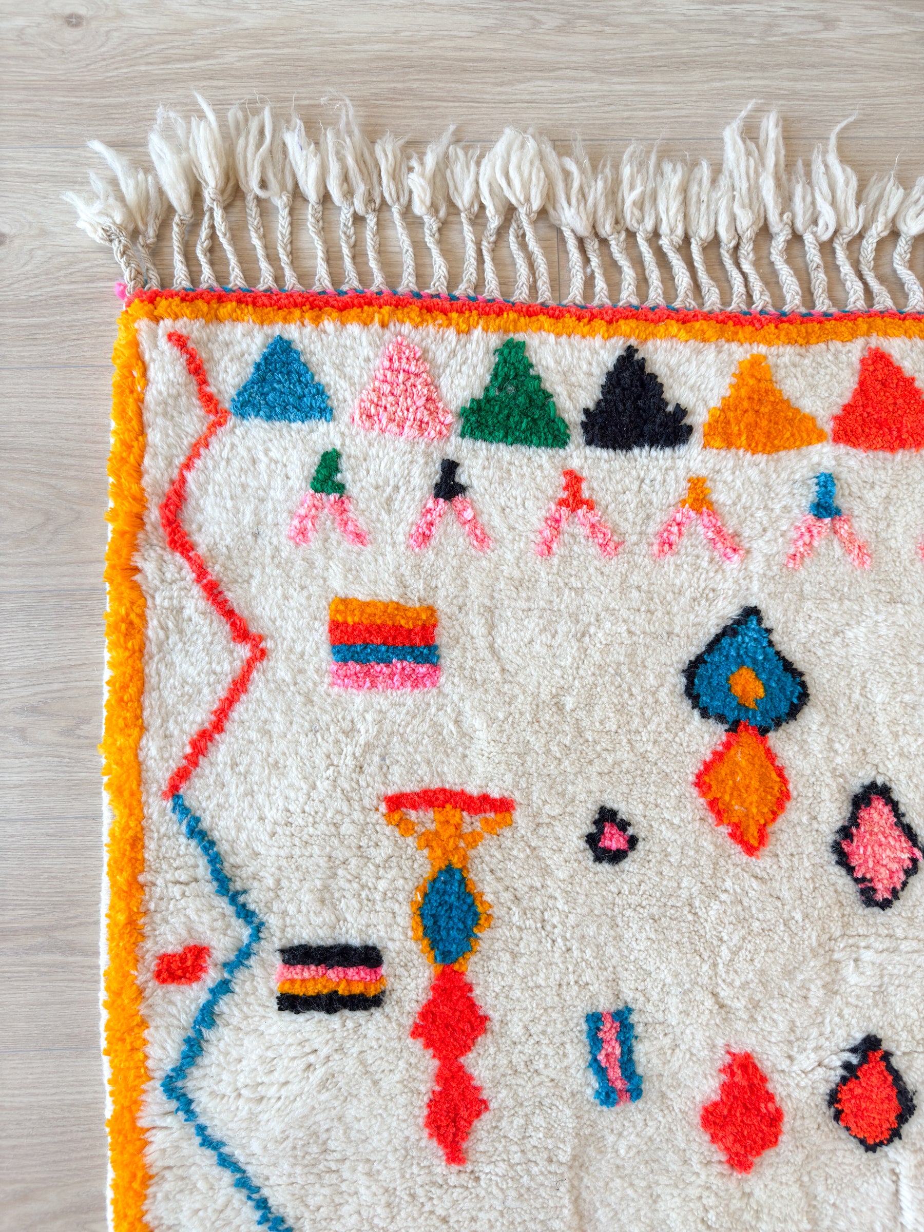 Tapis berbère coloré 102 x 176 cm - n°2585