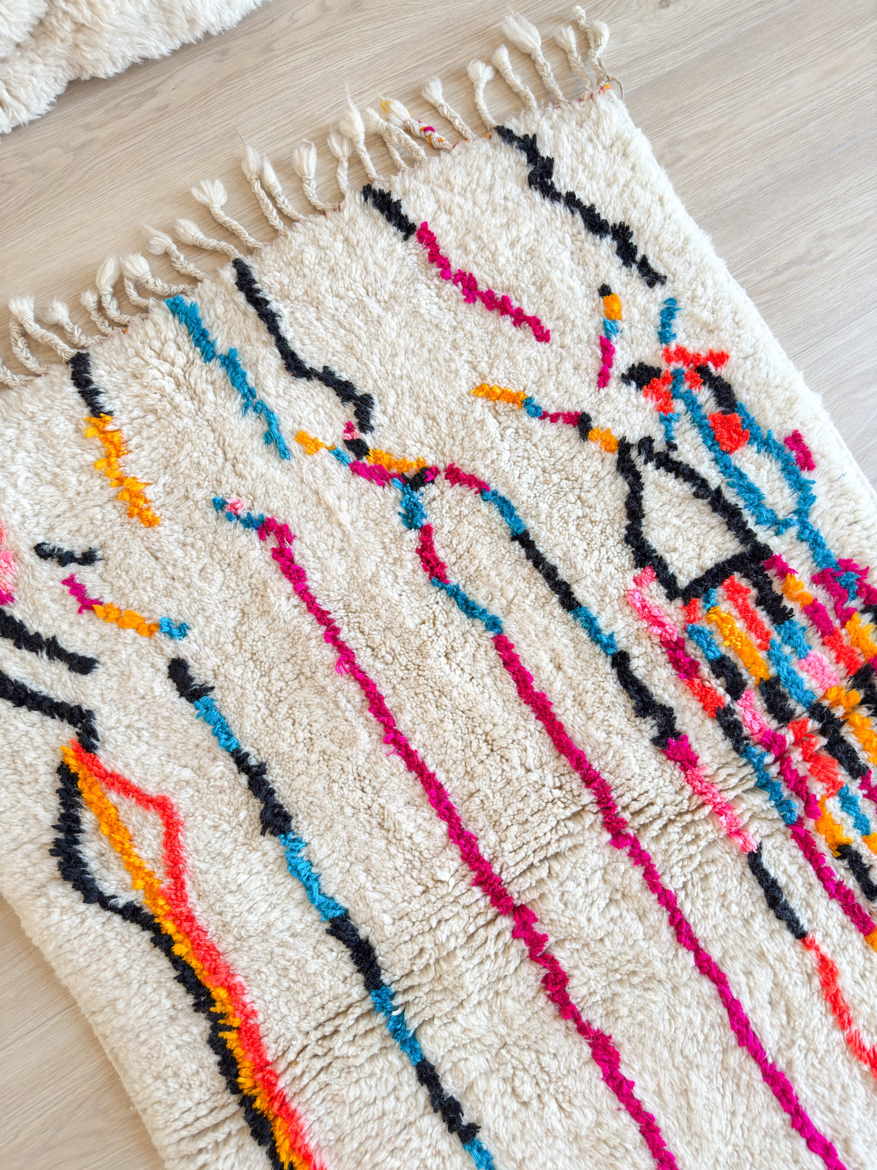 Tapis berbère coloré 107 x 173 cm - n°2602