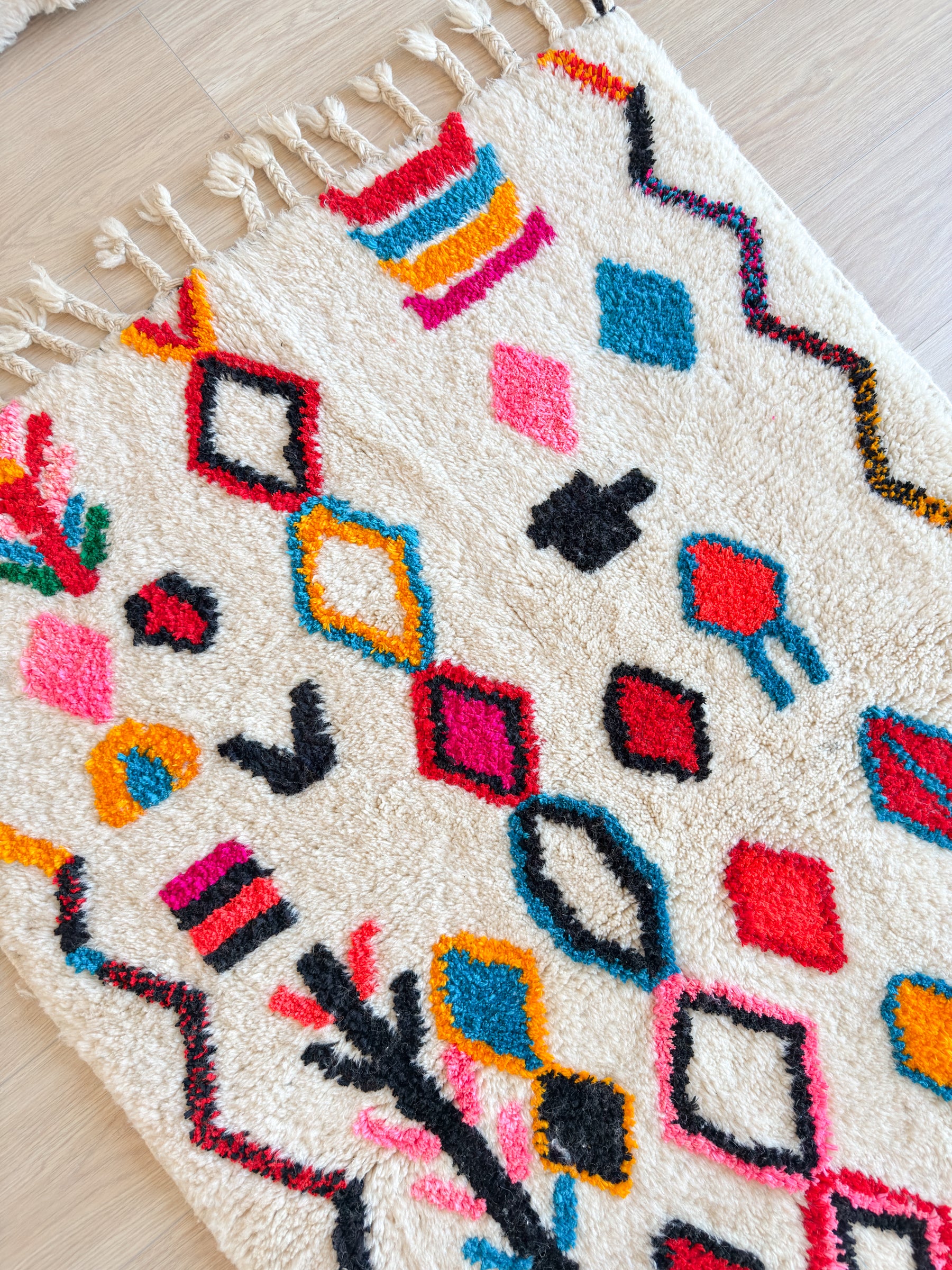Tapis berbère coloré 107 x 171 cm - n°2586