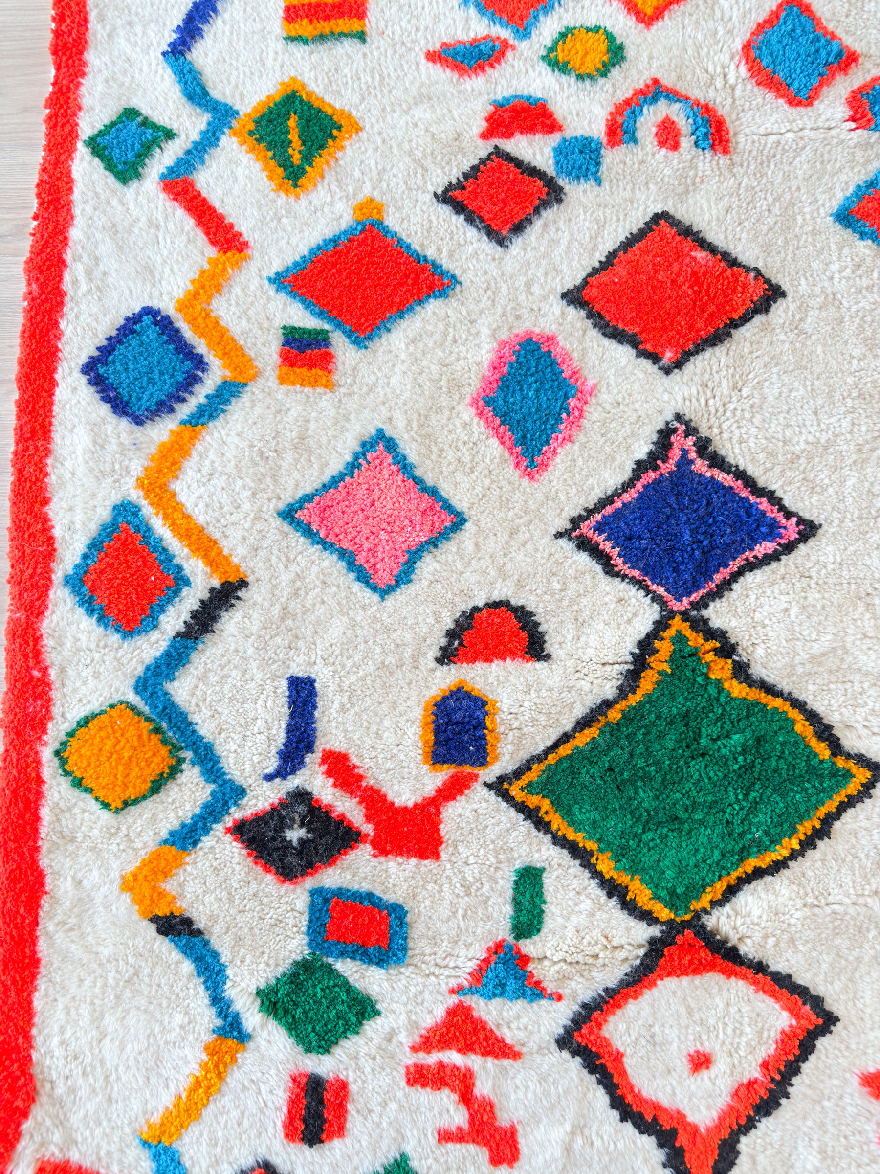 Tapis berbère coloré 154 x 241 cm - n°2591