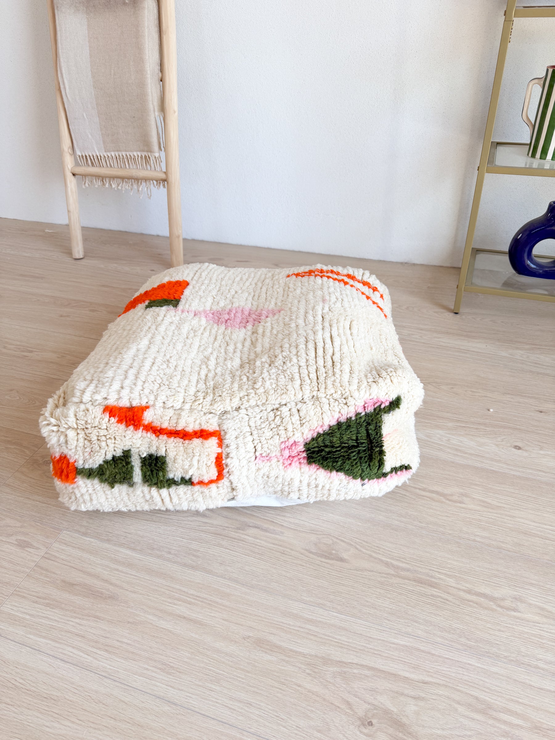 Pouf Marocain, pouf berbère coloré - 60 x 60 cm - n°129