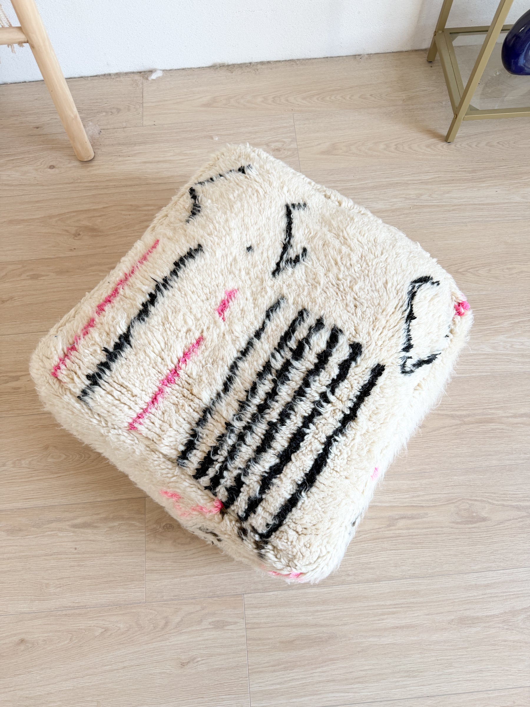 Pouf Marocain, pouf berbère coloré - 60 x 60 cm - n°123
