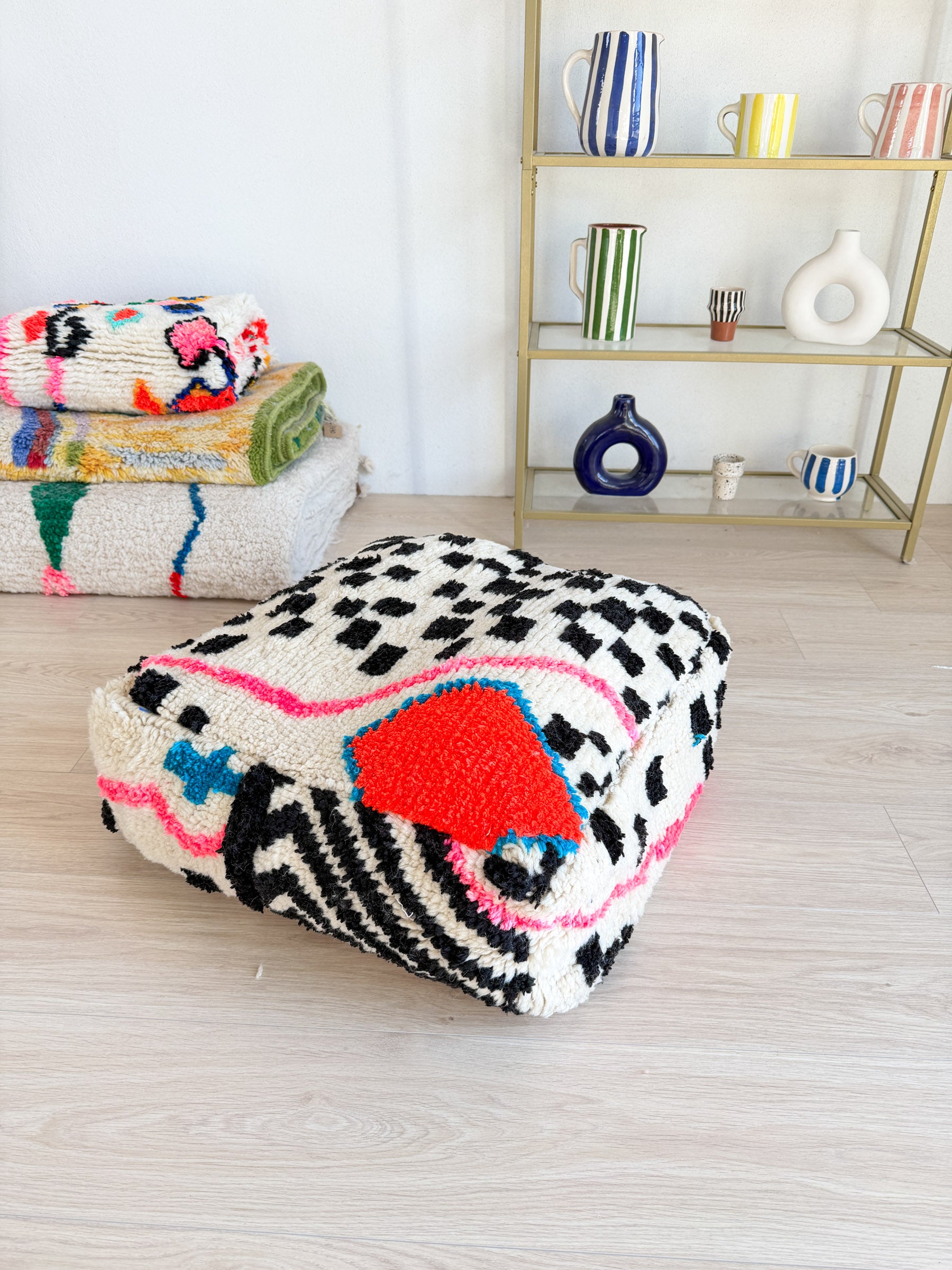 Pouf Marocain, pouf berbère coloré - 60 x 60 cm - n°86