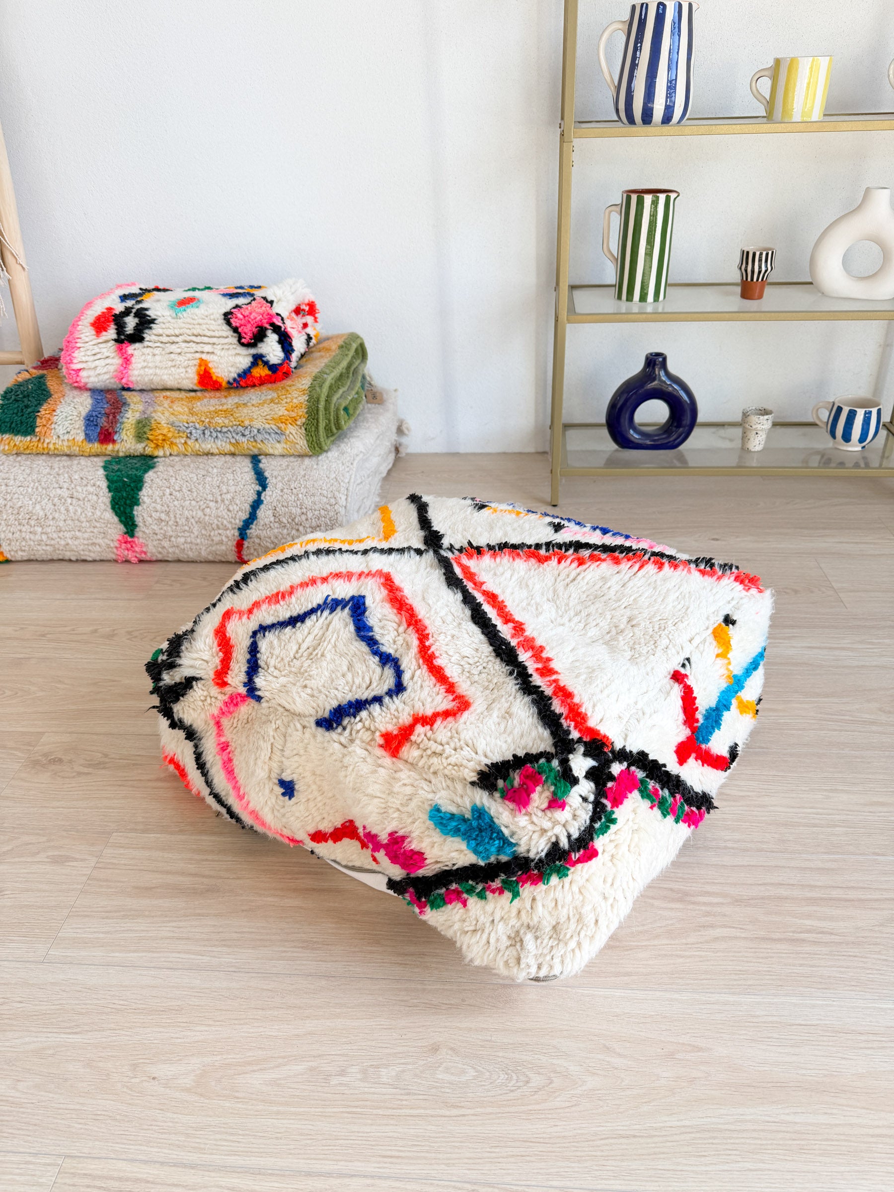 Pouf Marocain, pouf berbère coloré - 60 x 60 cm - n°71