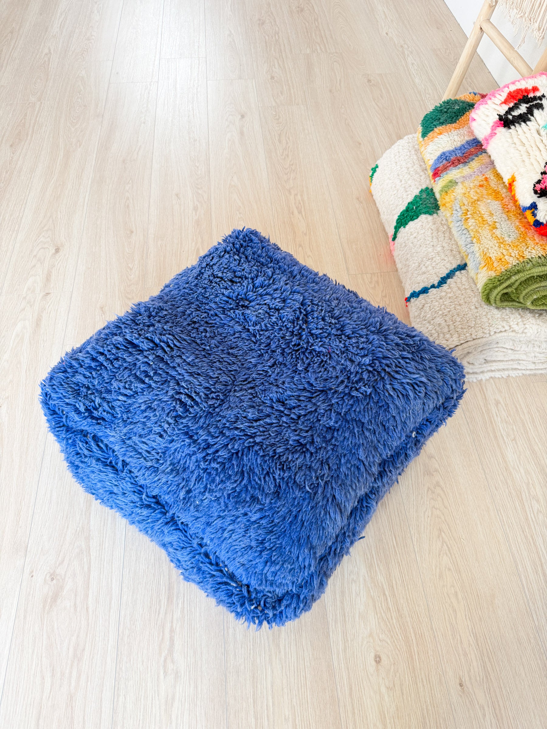 Pouf Marocain, pouf berbère coloré - 60 x 60 cm - n°88