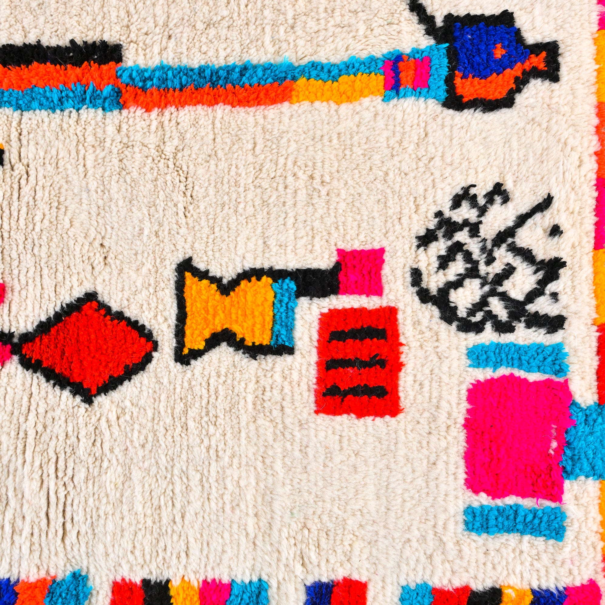 Colorful Berber rug 148 x 225 cm - n°1744