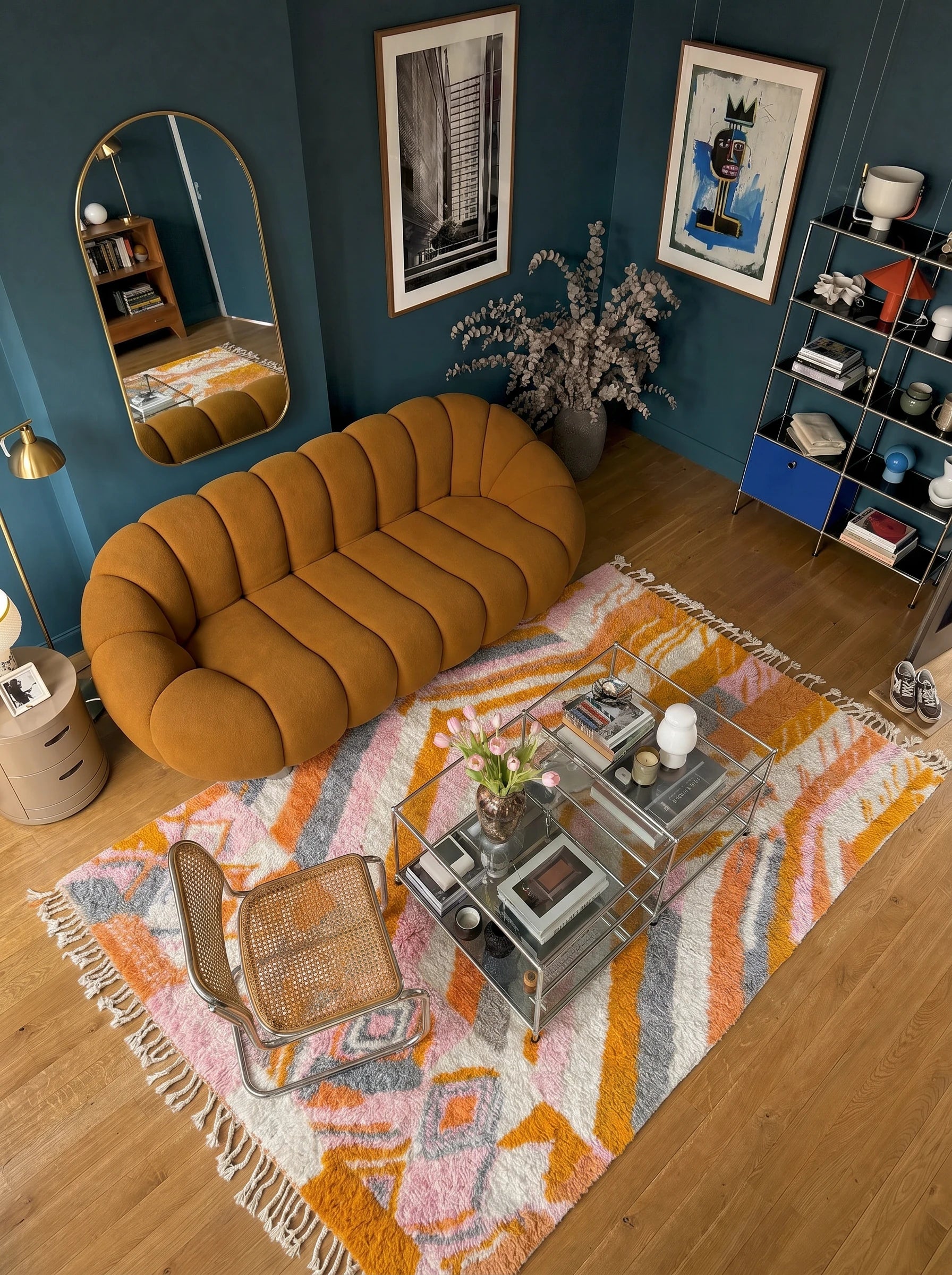 Tapis berbère coloré 155 x 286 cm en situation dans un salon, fait main en laine | Tamazi